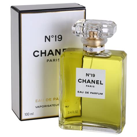 chanel 19 parfum douglas|chanel no 19.